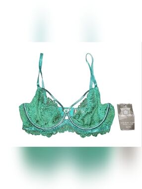 Lace Underwire Bra - NWT